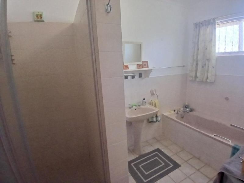 3 Bedroom Property for Sale in Stilbaai Wes Western Cape